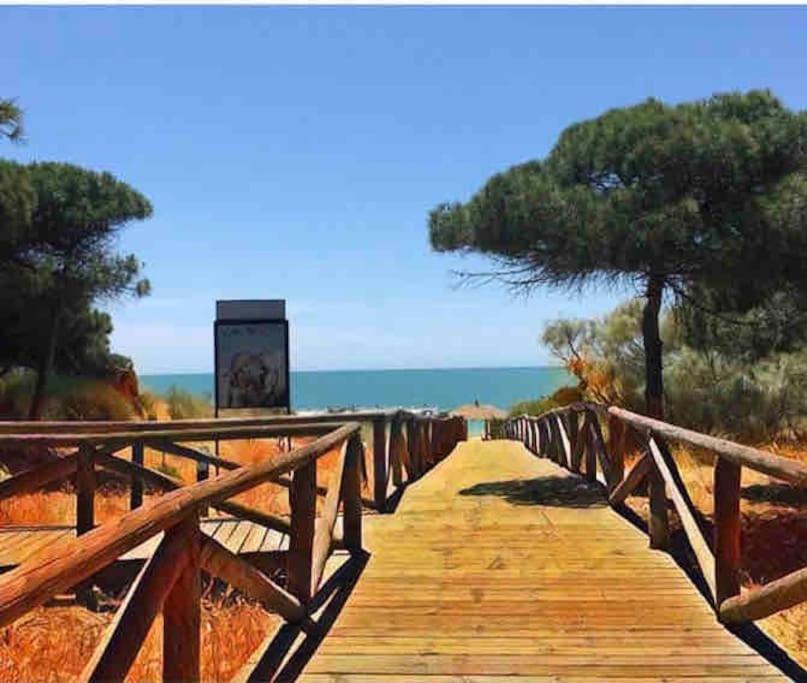 Viento Grande, Apartamento Boutique En La Playa Rota Bagian luar foto